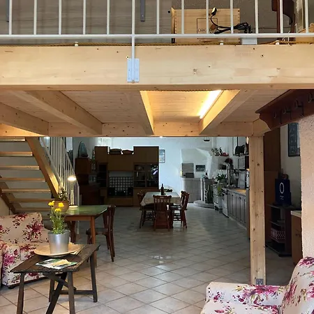 아파트 Country House *